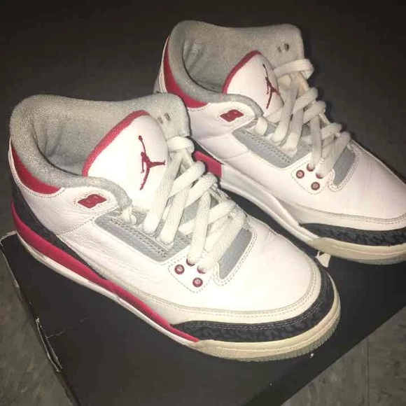 fire red 3s retro